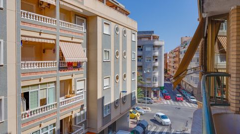 Foto 3 de Apartamento en venta en Avenida de las Habaneras, Avenida Habaneras - Curva de Palangre, Torrevieja