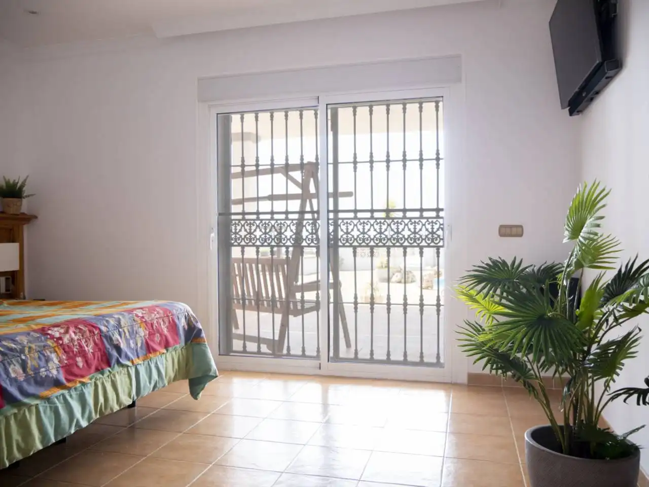 Dormitori de Casa o xalet en venda en Estepona amb Aire condicionat, Piscina i Moblat
