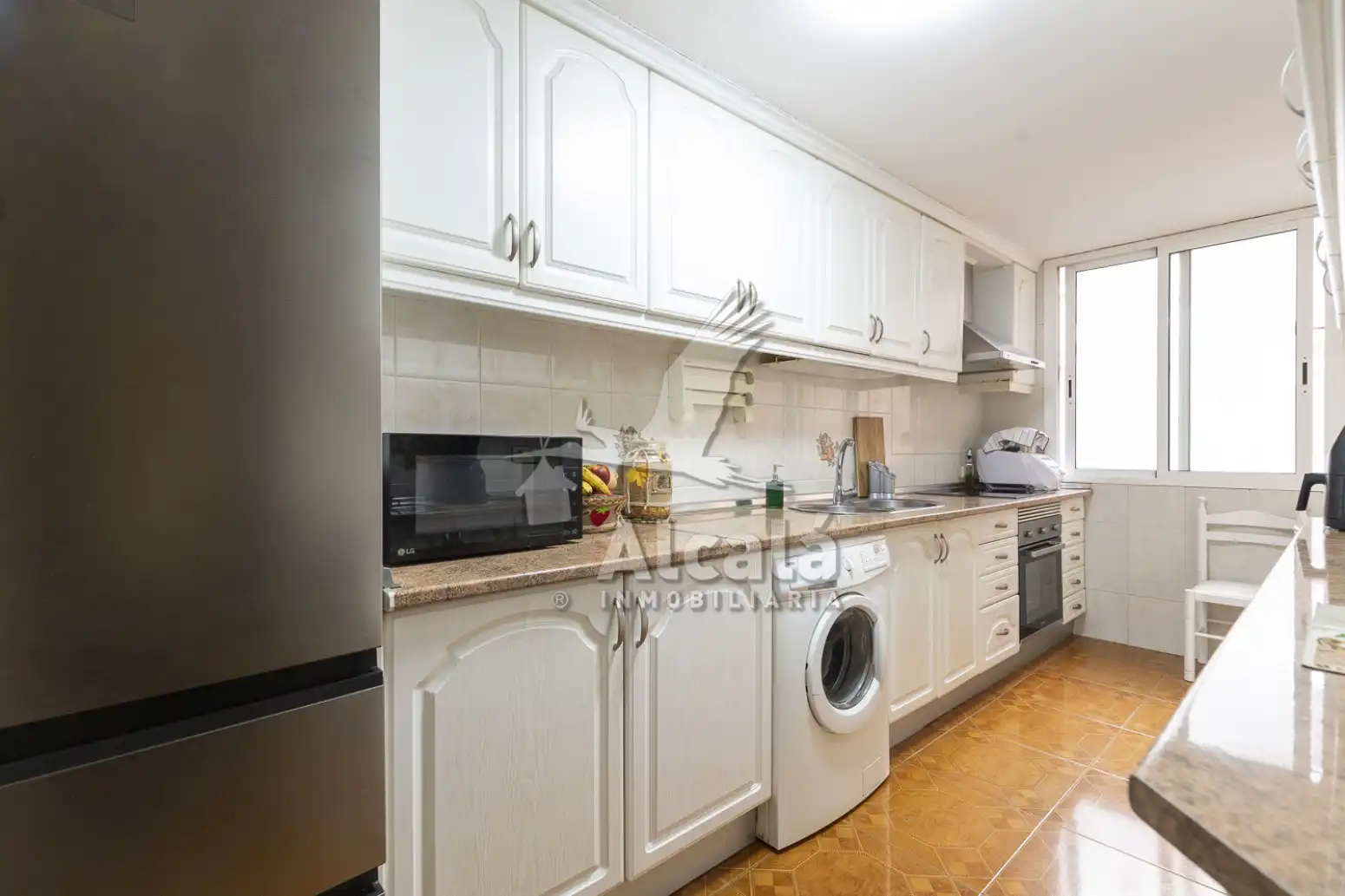 Cocina de Piso en venta en Alcalá de Henares con Calefacción, Terraza y Trastero