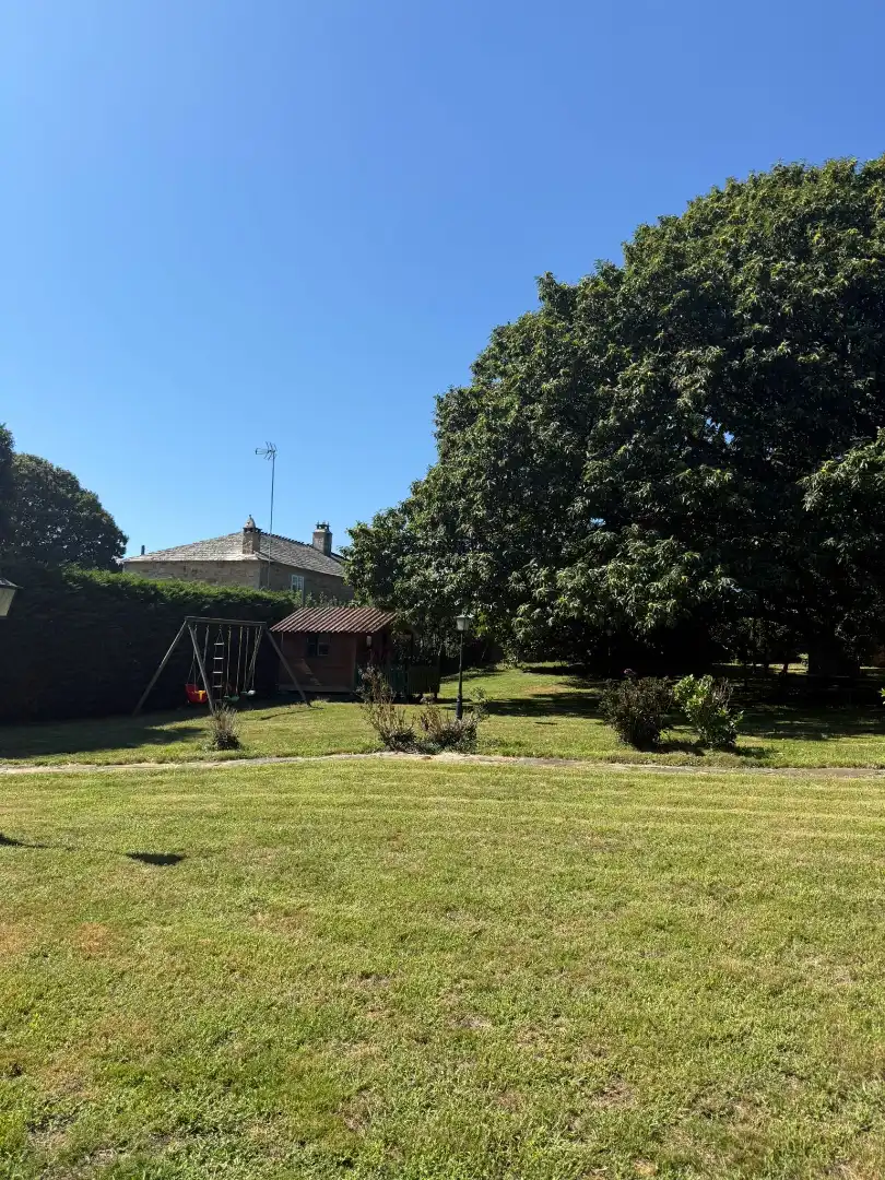 Casa o xalet en venda en Outeiro de Rei amb Calefacció, Jardí privat i Piscina