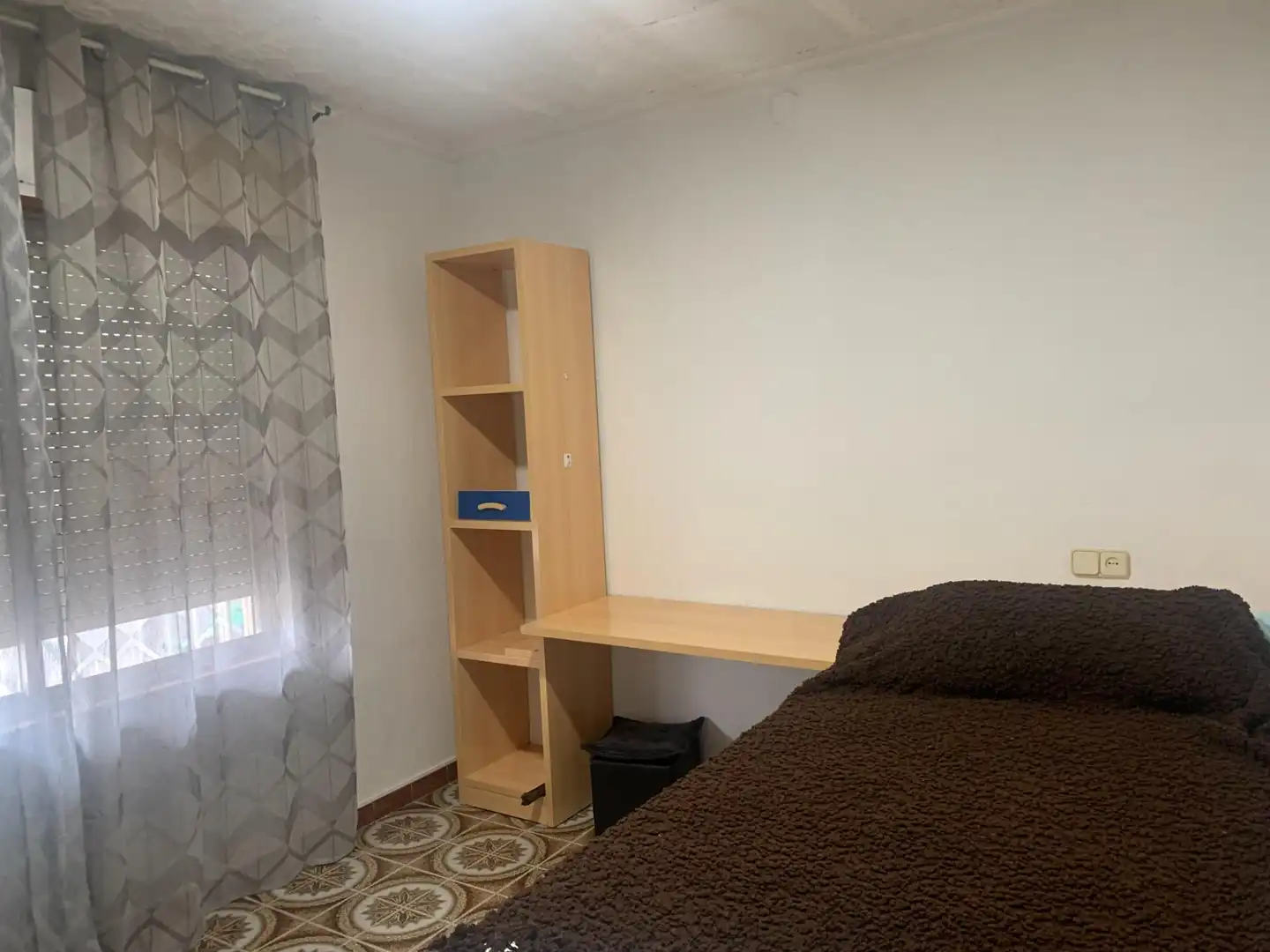 Habitación de Edificio en venta en Murcia