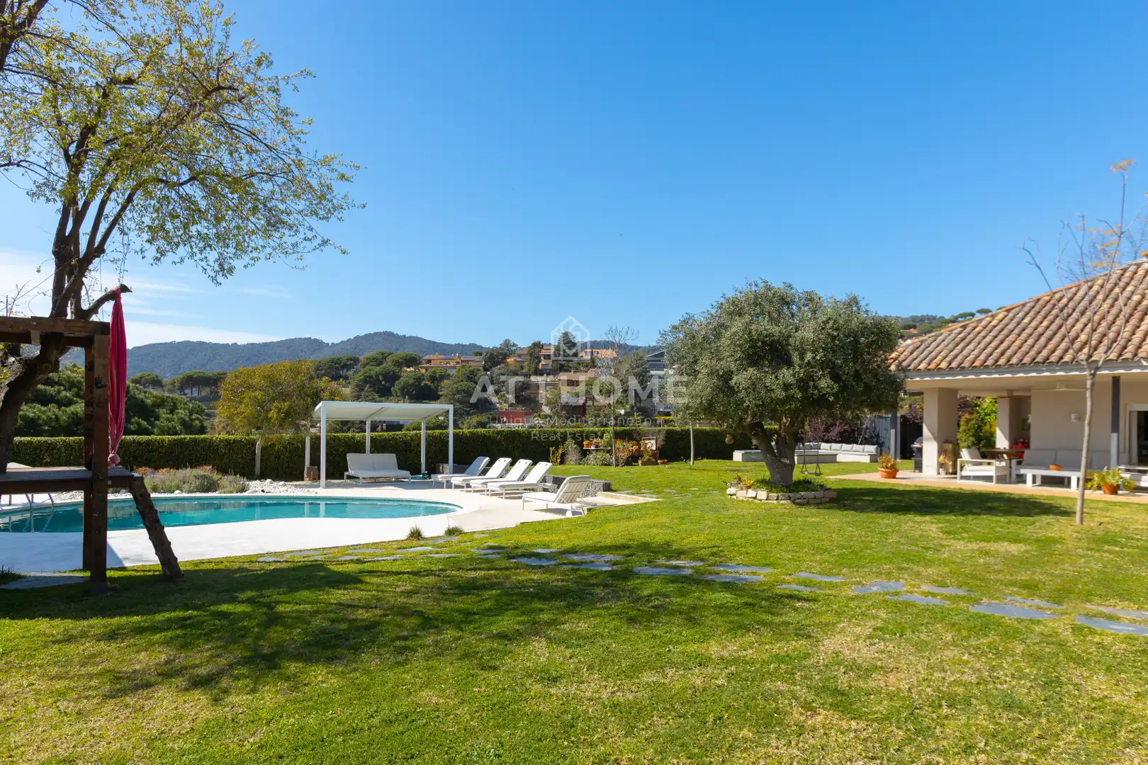 Garden of Houses for rent in Cabrils  with Air Conditioner, Heating and Private garden