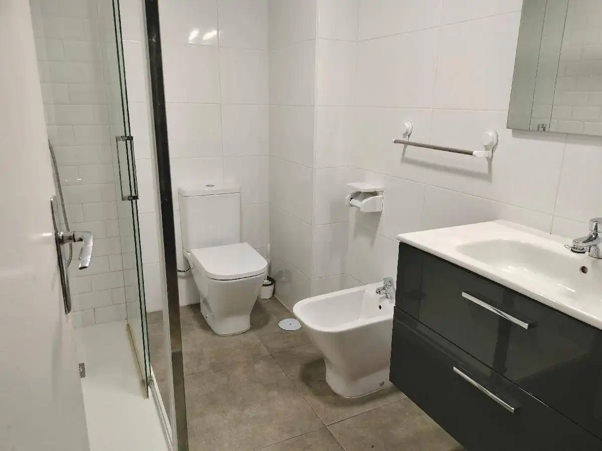 Piso con ascensor en venta en Barrio Venecia - Nueva Alcalá, imagen 4