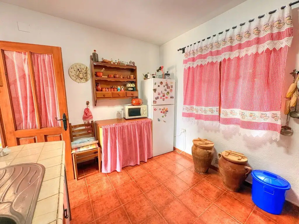 Küche von Country house zum Verkauf in Moclinejo mit Klimaanlage, Privatgarten und Terrasse