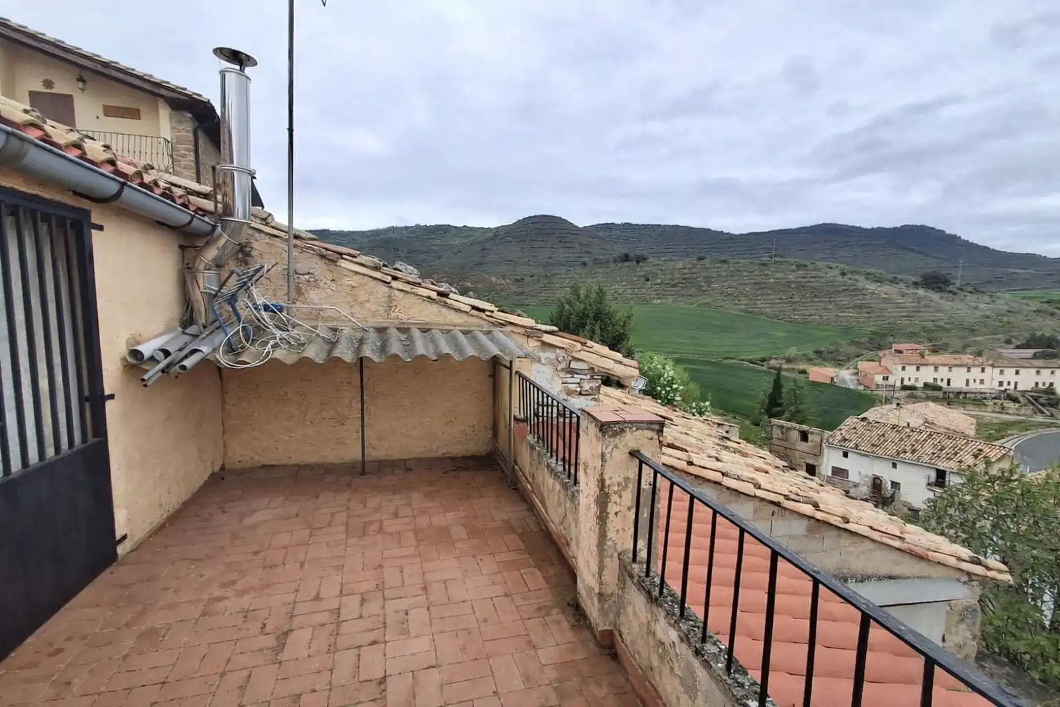 Terraza de Casa adosada en venta en Eslava con Calefacción, Terraza y Amueblado