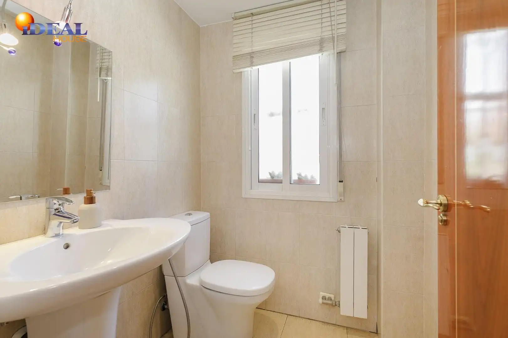 Maison mitoyenne avec piscine à vendre à Genil, imagen 14
