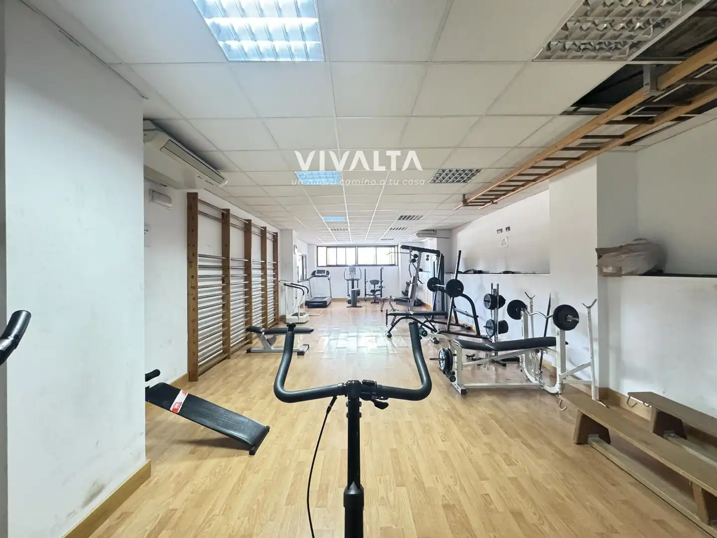 Flat for sale in Madrid  with Air Conditioner, Heating and Storage room
