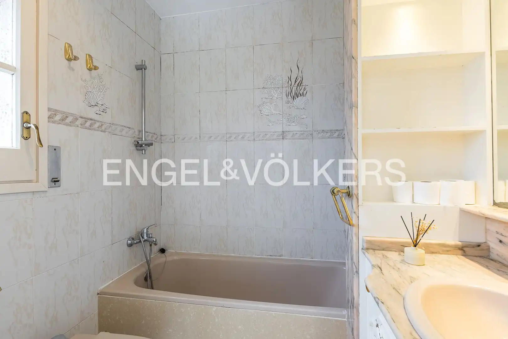 Baño de Casa o chalet en venta en Castelldefels con Aire acondicionado, Calefacción y Jardín privado
