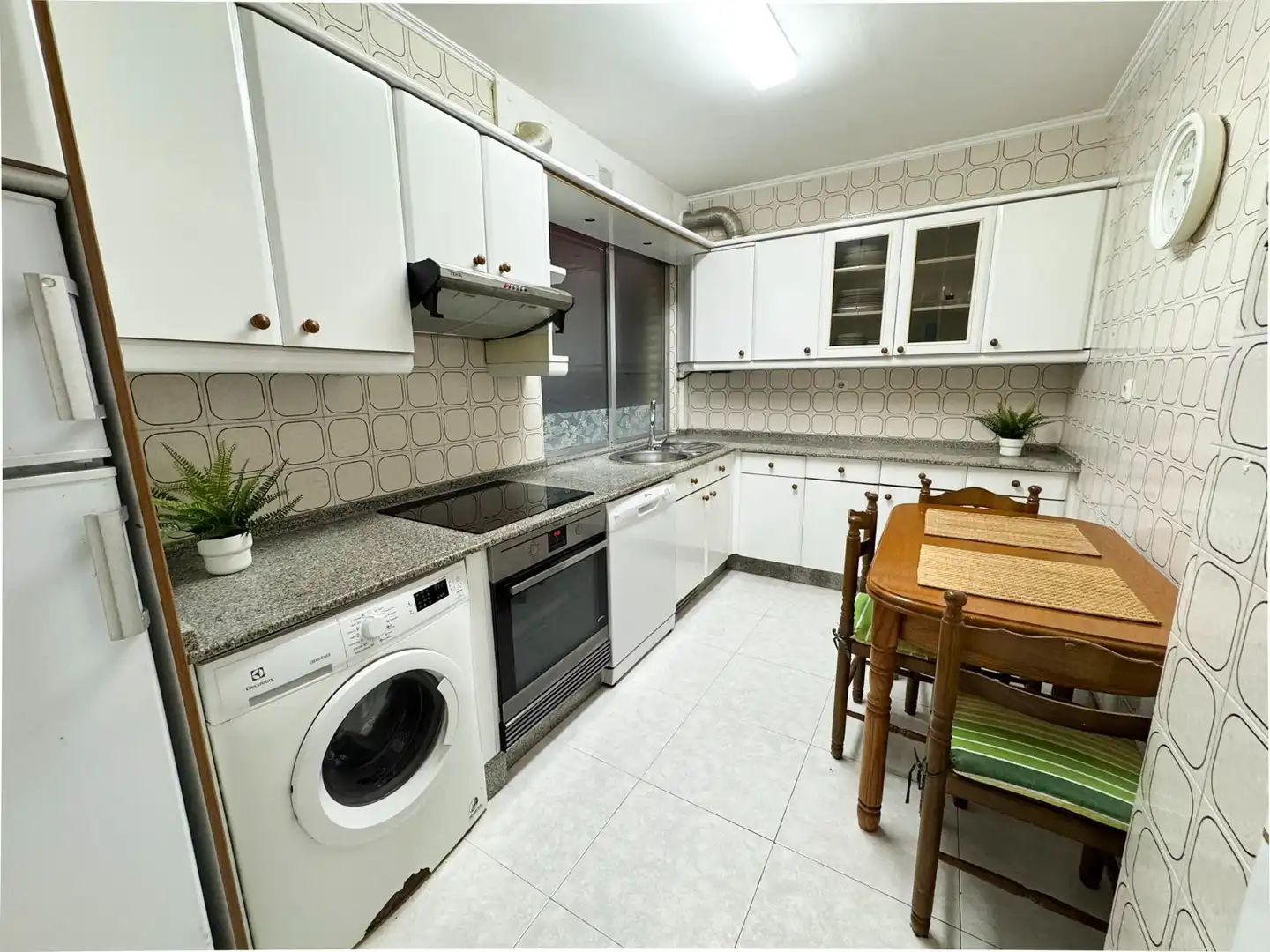 Cocina de Piso de alquiler en Narón con Amueblado