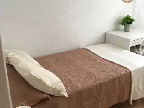 Bedroom of Flat for rent in Móstoles  with Swimming Pool