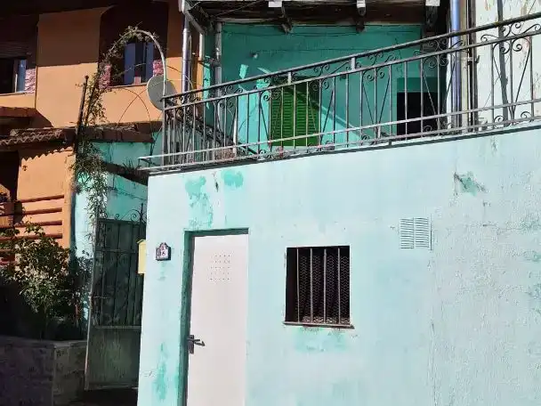 Vista exterior de Pis en venda en La Pola de Gordón 
