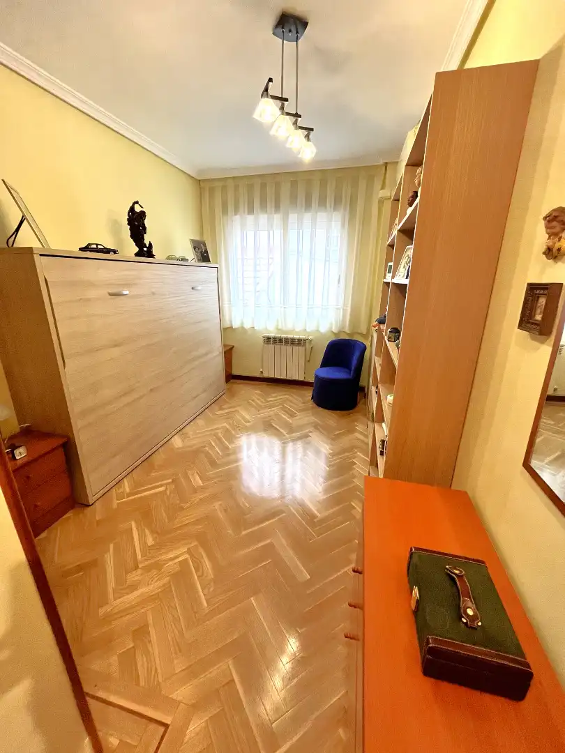 Schlafzimmer von Wohnung zum Verkauf in Madrid mit Klimaanlage, Heizung und Abstellraum