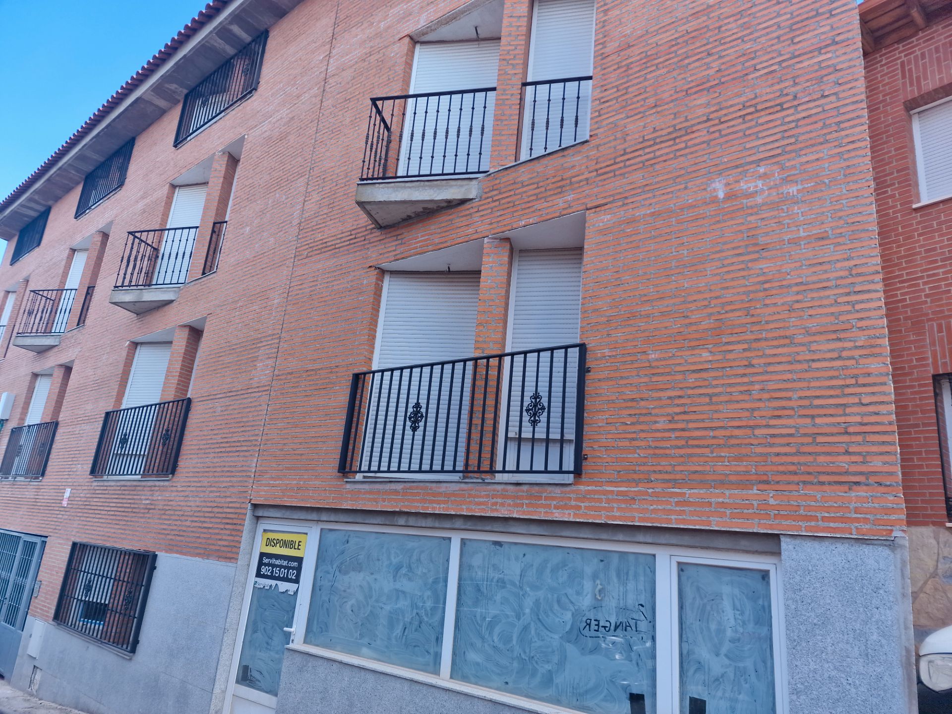 Vista exterior de Dúplex en venda en Mondéjar