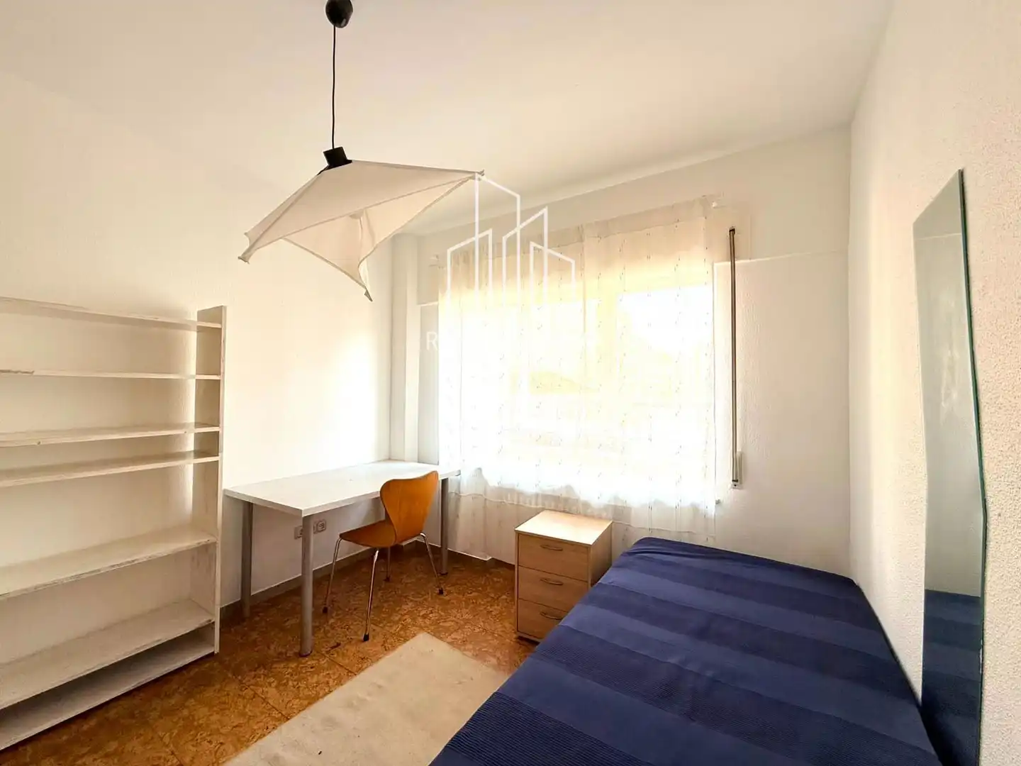 Schlafzimmer von Wohnung zur Miete in Salamanca mit Heizung, Terrasse und Möbliert