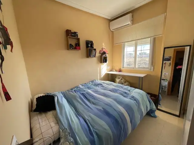 Dormitori de Casa o xalet en venda en Alicante / Alacant amb Aire condicionat, Calefacció i Jardí privat