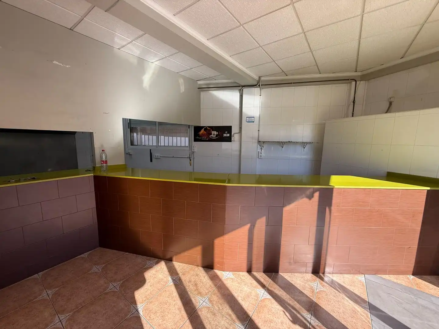 Cuina de Local de lloguer en Águilas