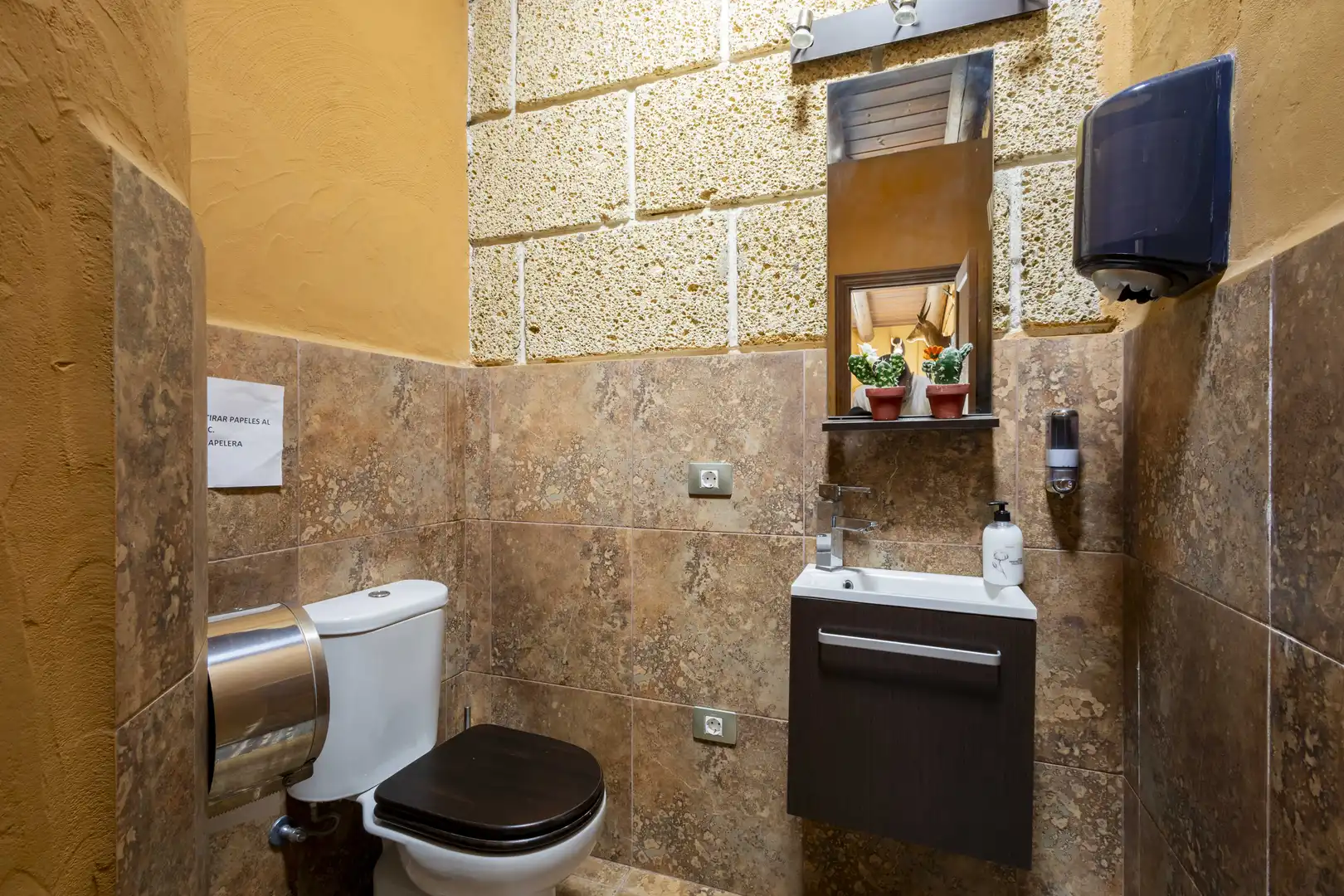 Bathroom of Houses for sale in San Cristóbal de la Laguna  with Air Conditioner, Private garden and Terrace
