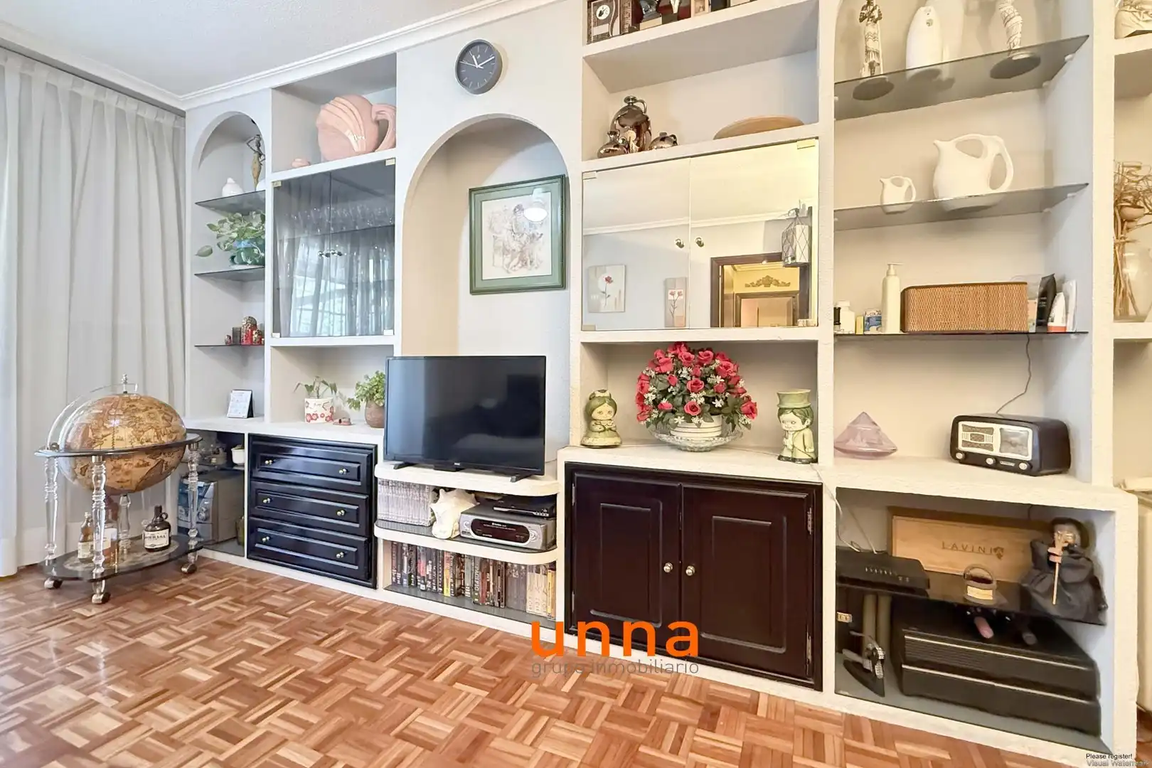 Living room of Flat for sale in Móstoles  with Air Conditioner, Parquet flooring and Terrace