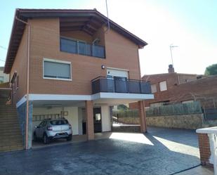 Exterior view of House or chalet for sale in Terrassa  with Private garden, Terrace and Swimming Pool