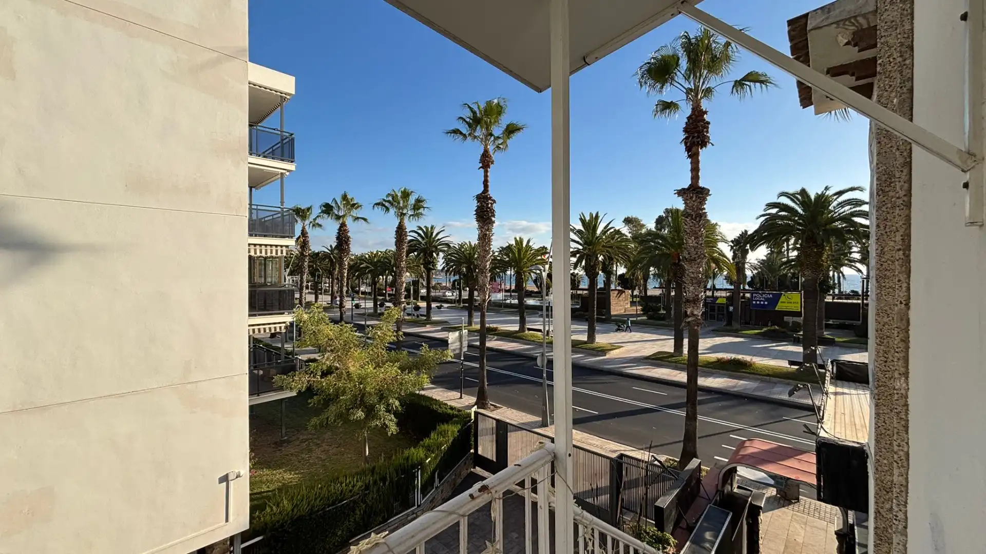 Vista exterior de Pis en venda en Salou amb Aire condicionat