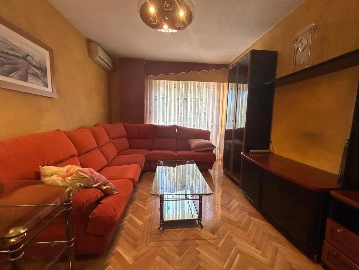 Flat for sale in Avenida FELICIDAD, Los Rosales