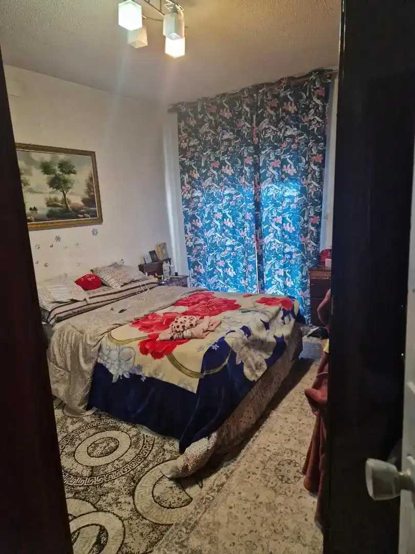 Dormitori de Casa adosada en venda en Atarfe amb Balcó