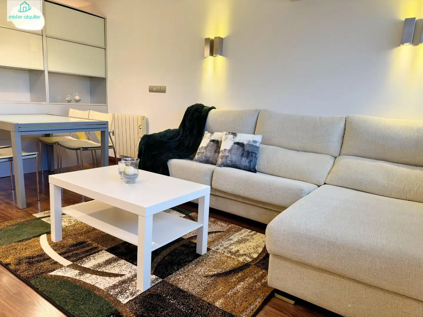Apartamento con terraza en alquiler en Avenida CATALUÑA 14, imagen 2