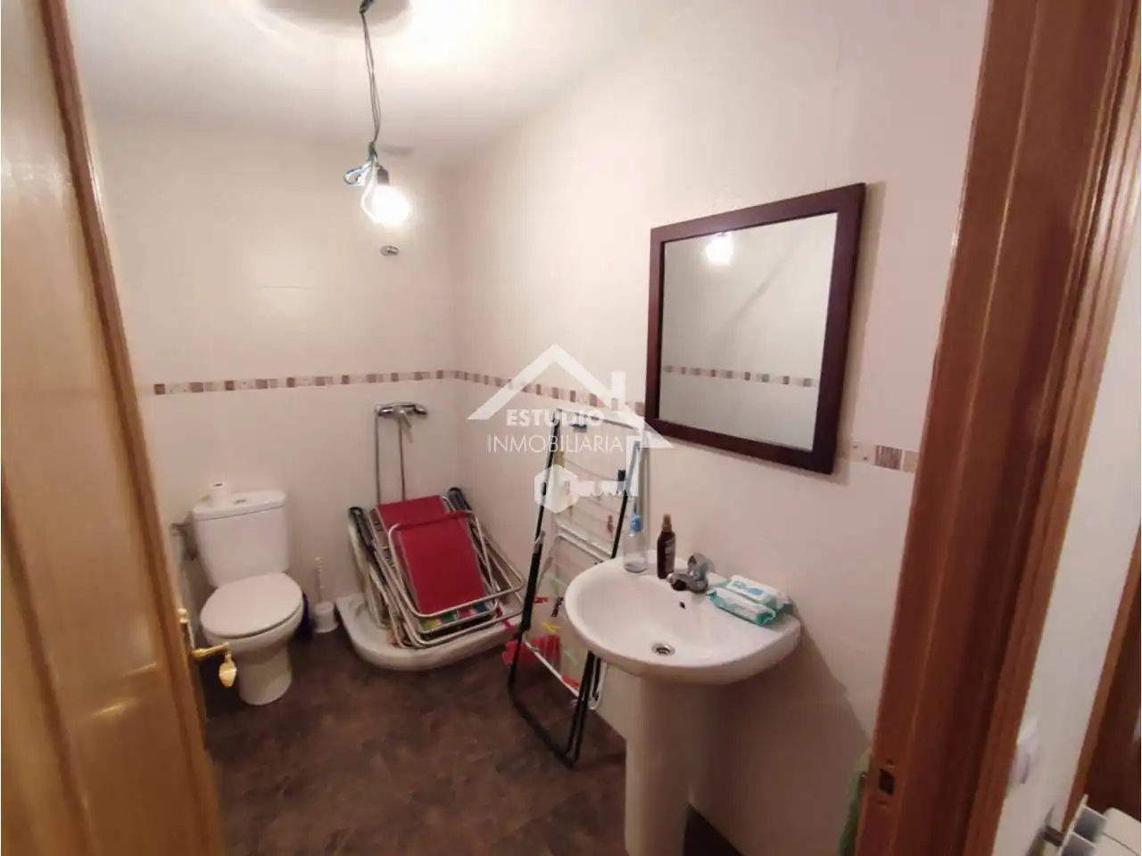 Bathroom of Detached homes for sale in Canillas de Río Tuerto  with Heating, Parquet flooring and Terrace