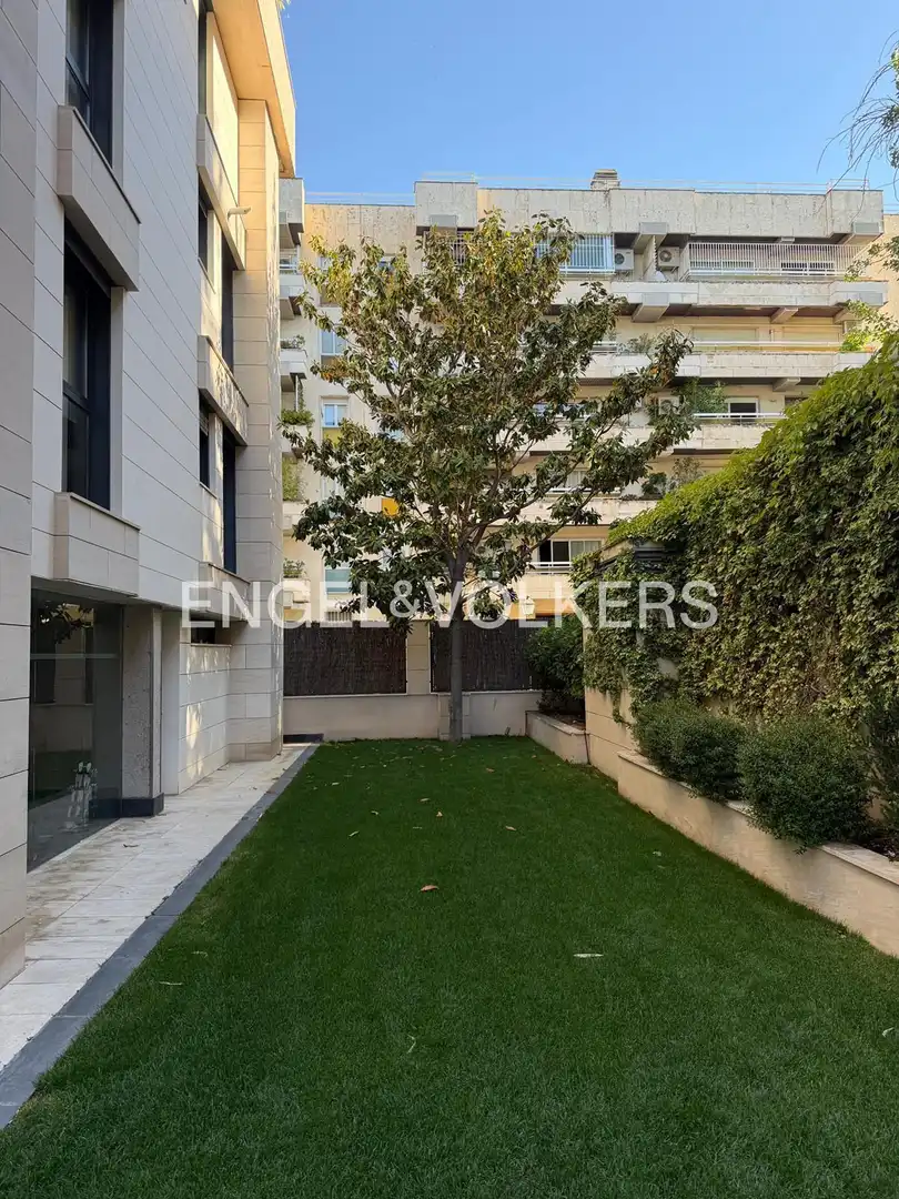Terrasse von Wohnung zur Miete in Madrid mit Klimaanlage, Heizung und Terrasse