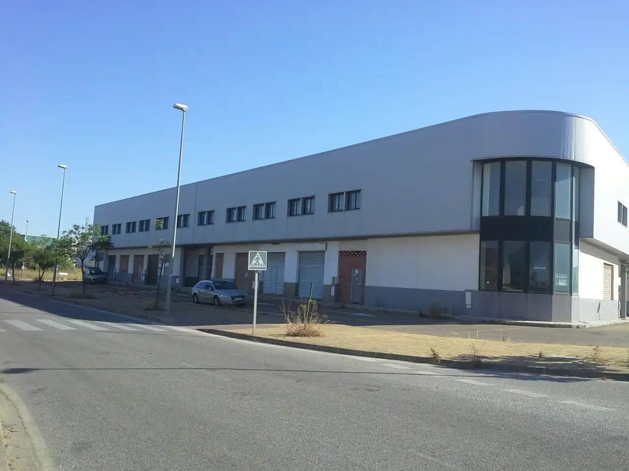 Vista exterior de Oficina en venta en La Rinconada