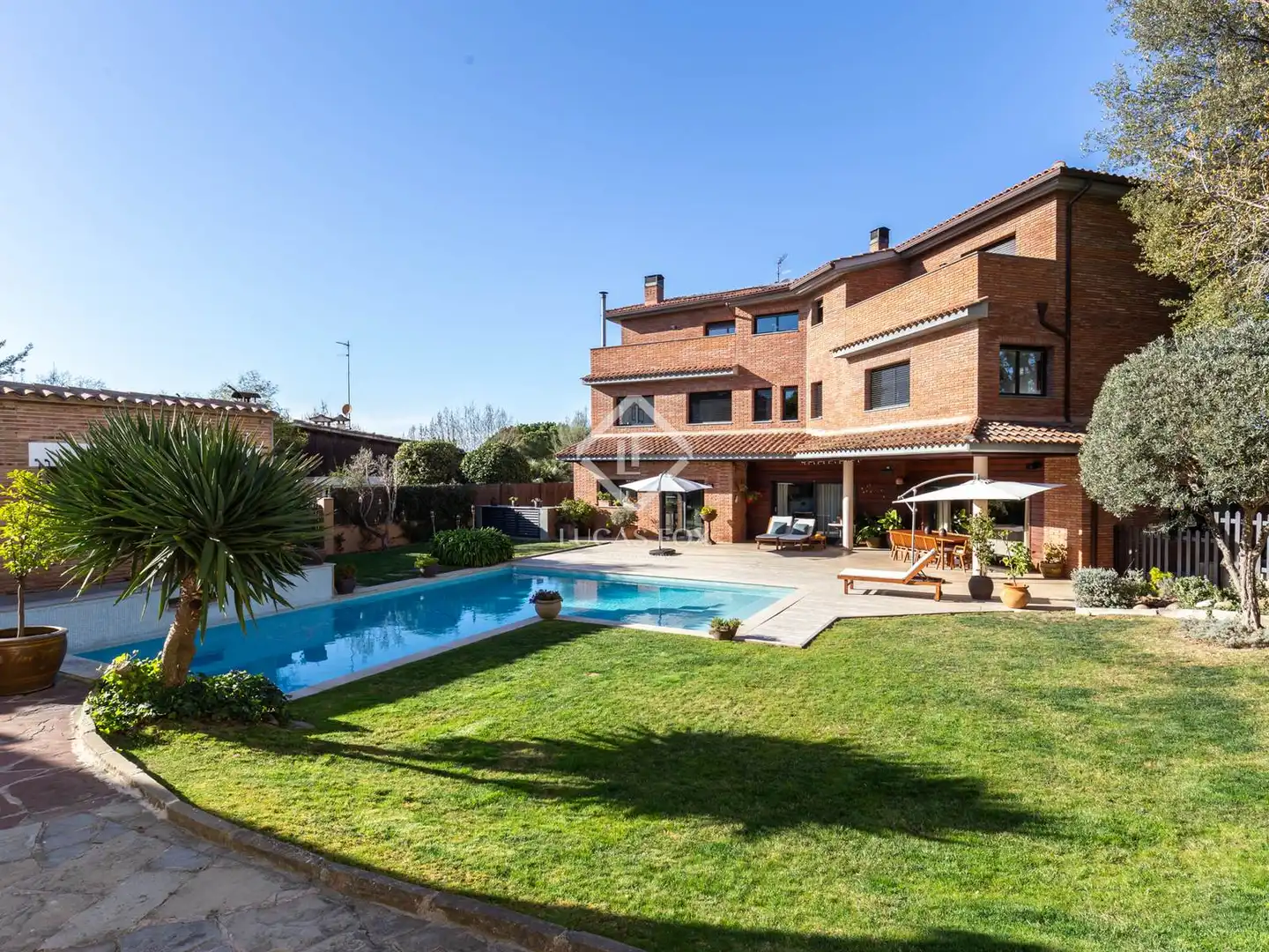 Jardín de Casa o chalet en venta en Sant Cugat del Vallès con Aire acondicionado, Calefacción y Jardín privado