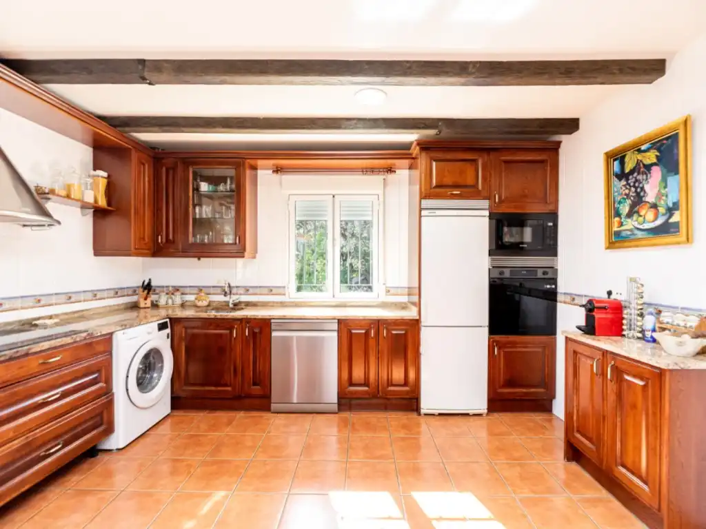 Cocina de Casa o chalet en venta en Galapagar con Jardín privado, Terraza y Trastero