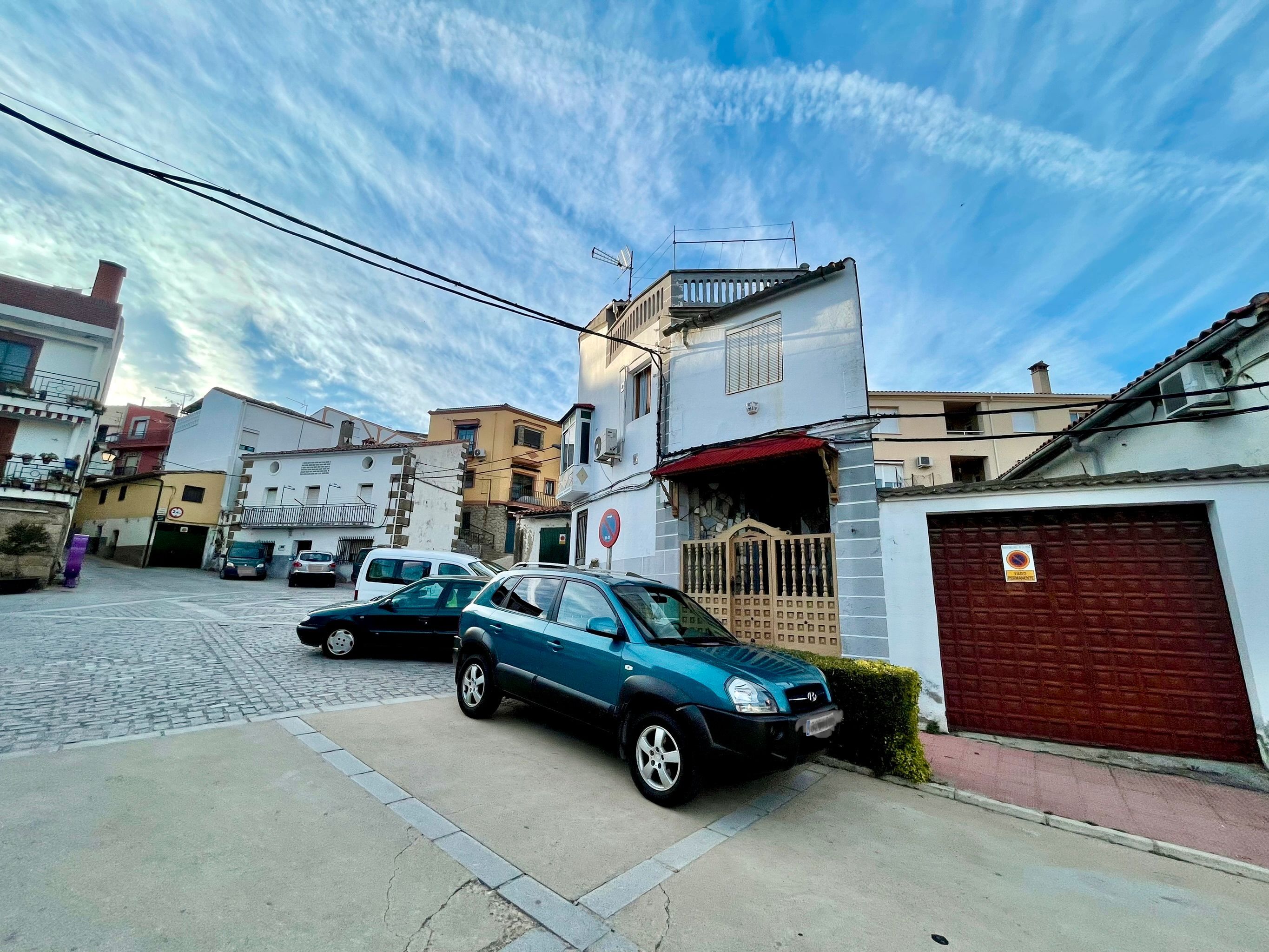 Vista exterior de Casa o xalet en venda en Arroyomolinos de la Vera amb Calefacció, Terrassa i Forn