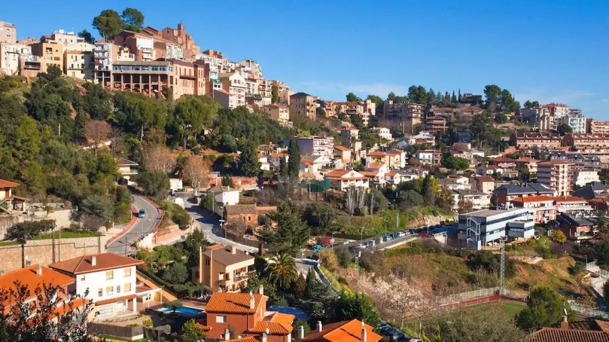 Vista exterior de Casa o chalet en venta en Corbera de Llobregat con Calefacción, Jardín privado y Terraza