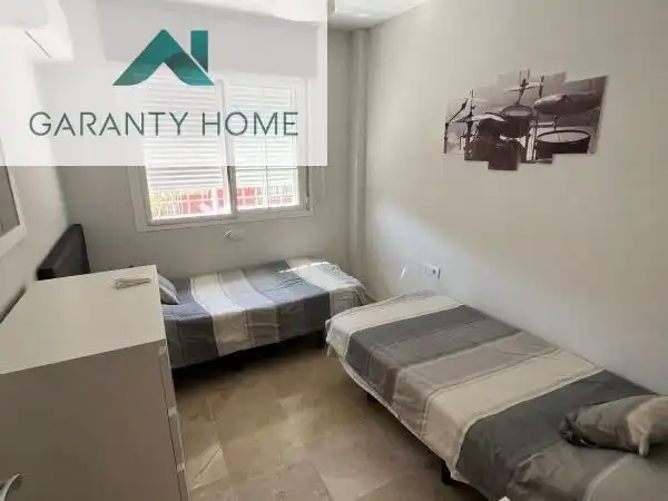 Schlafzimmer von Einfamilien-Reihenhaus zur Miete in Vélez-Málaga mit Klimaanlage, Privatgarten und Terrasse