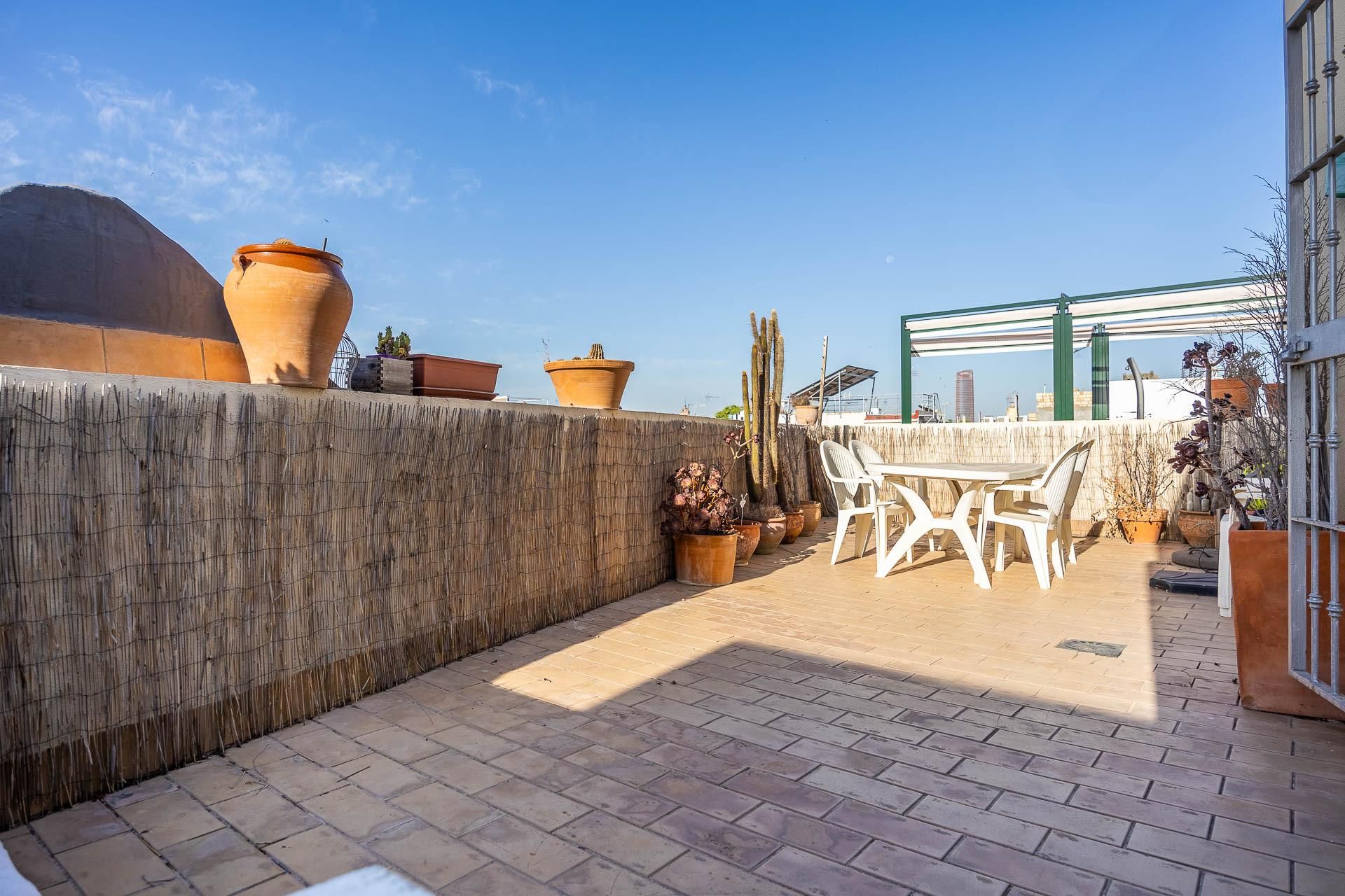 Terrace of Attic for sale in  Sevilla Capital  with Heating, Terrace and Storage room