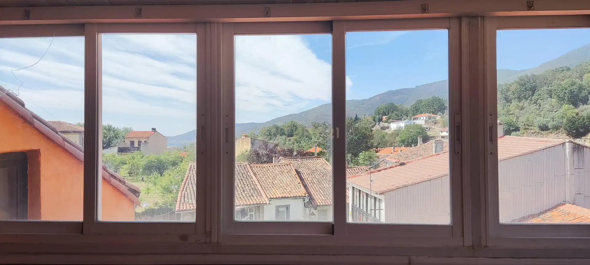 Bedroom of Houses for sale in Baños de Montemayor  with Air Conditioner, Balcony and Alarm