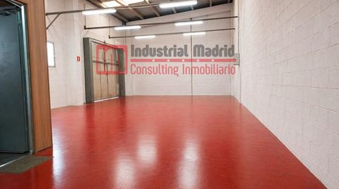 Foto 3 von Fabrikhallen zum Verkauf in Loeches, Madrid