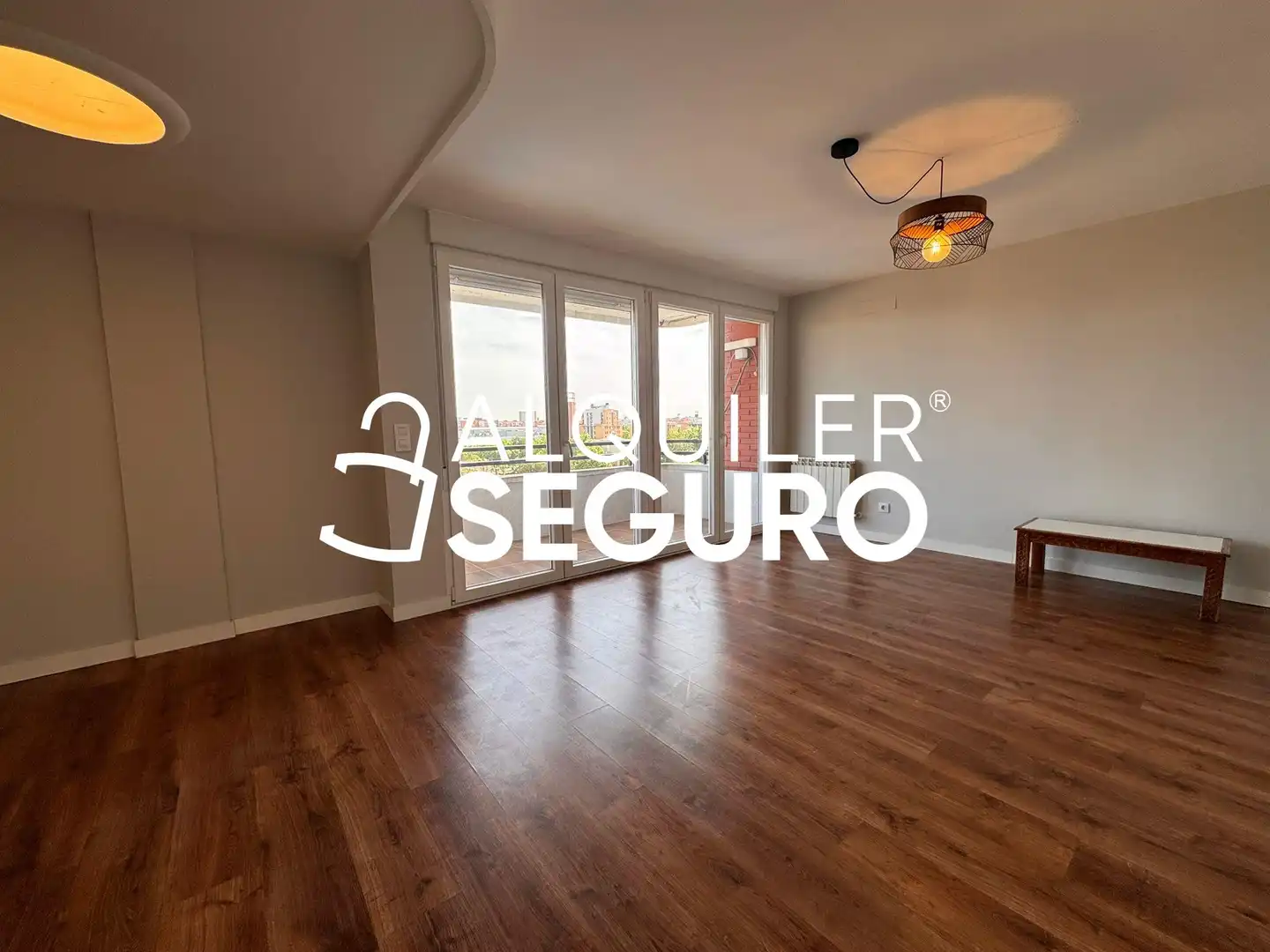 Sala de estar de Piso de alquiler en Madrid con Aire acondicionado, Calefacción y Terraza