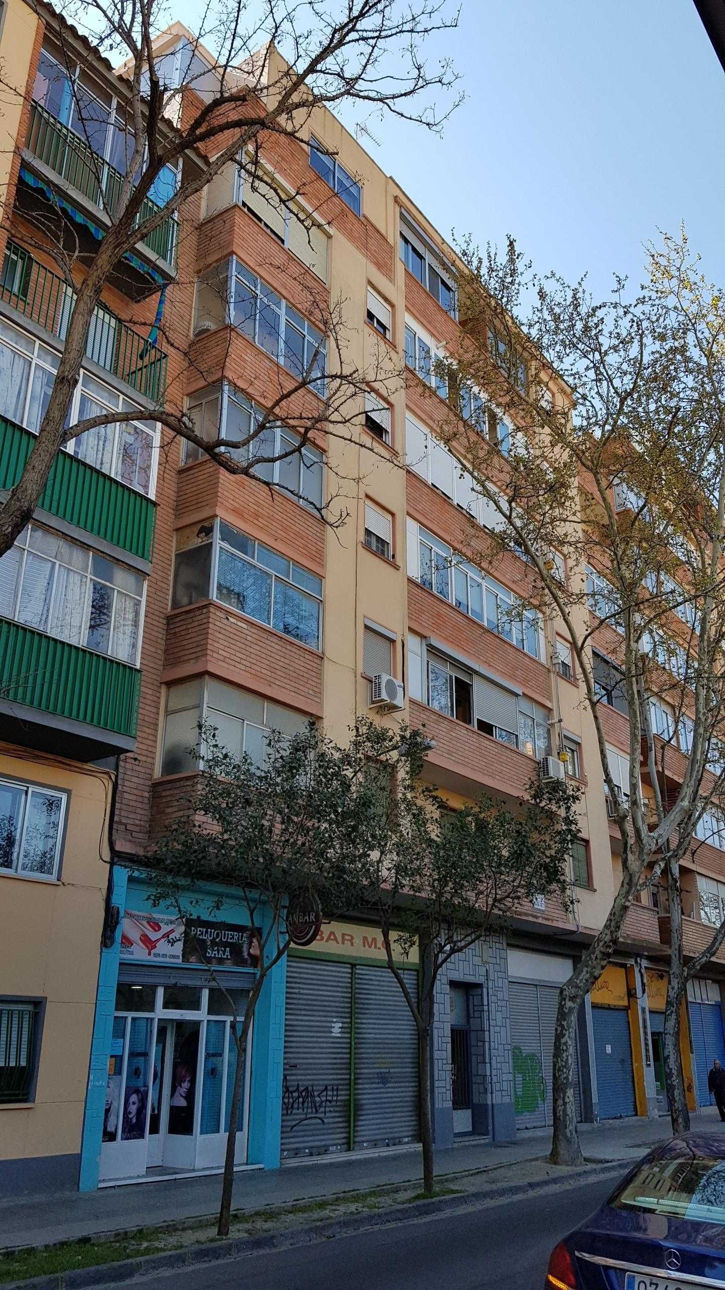 Exterior view of Flat for sale in  Zaragoza Capital