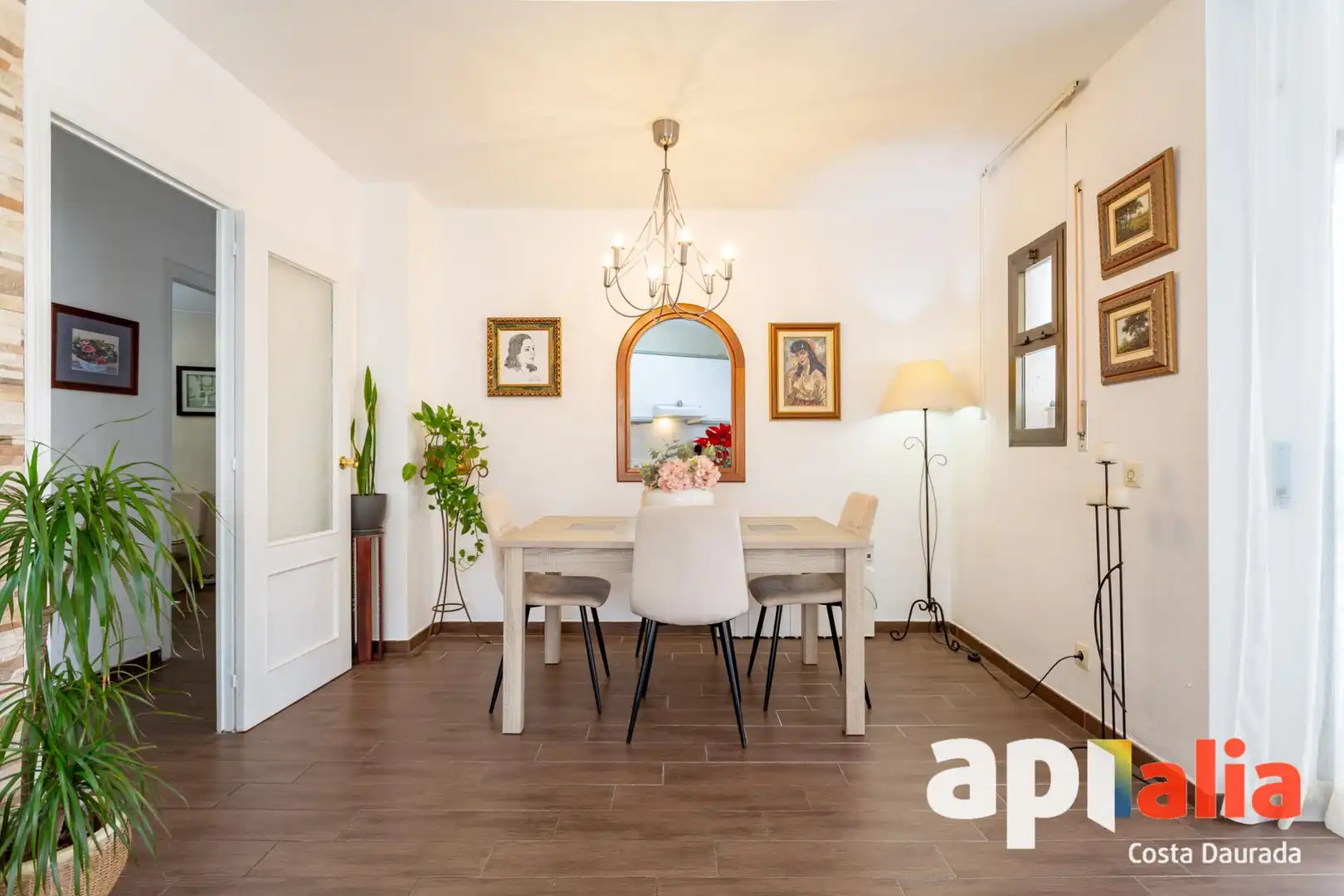 Comedor de Piso en venta en Vandellòs i l'Hospitalet de l'Infant con Terraza