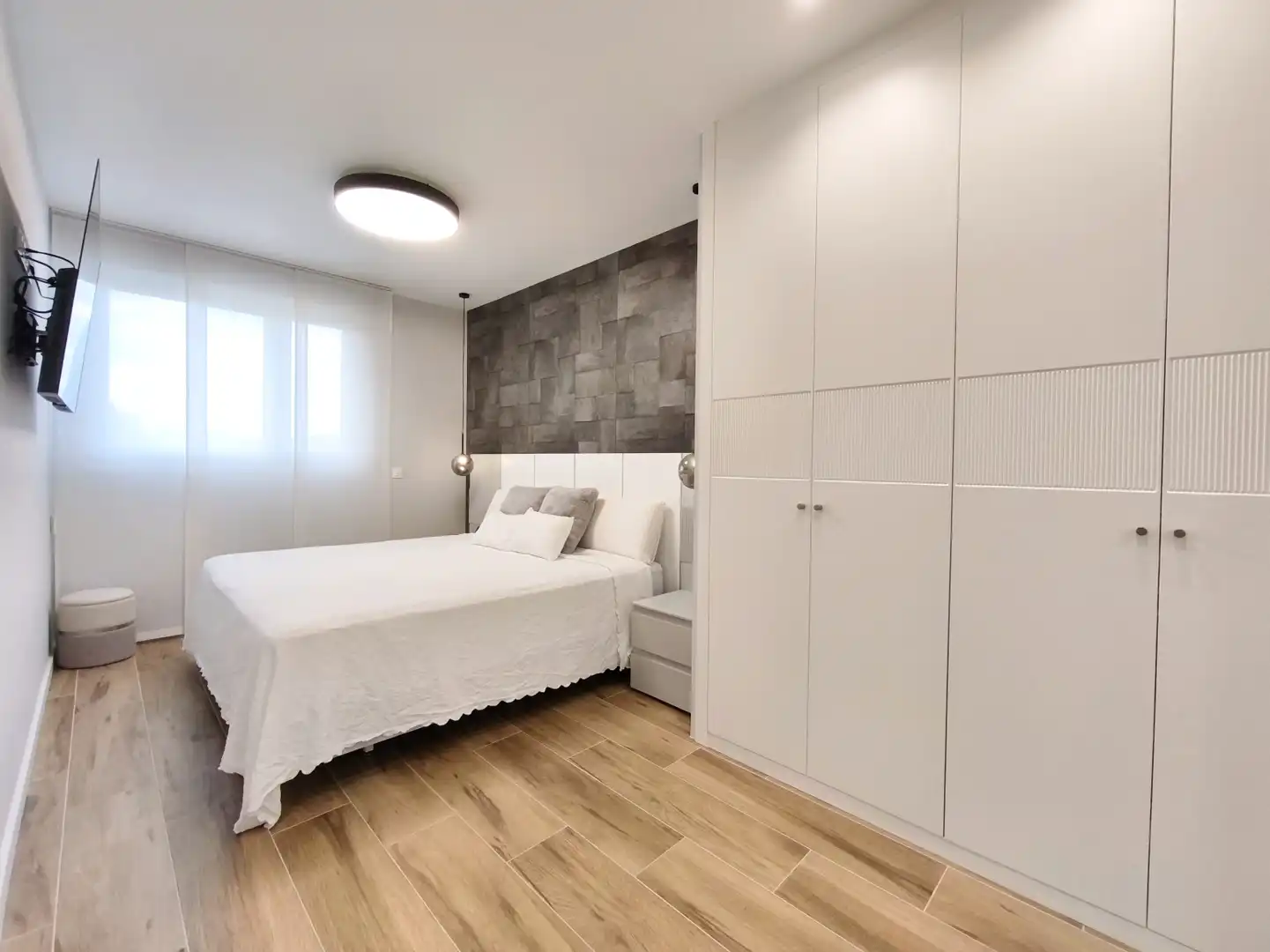 Schlafzimmer von Wohnung zum Verkauf in  Logroño mit Heizung, Privatgarten und Parkett