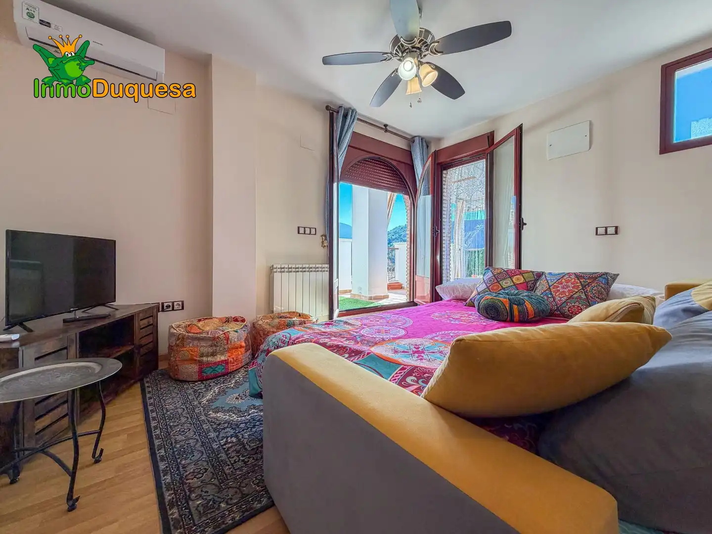 Casa aparellada amb balcó en venda a Calle DOÑANA 44, imagen 42