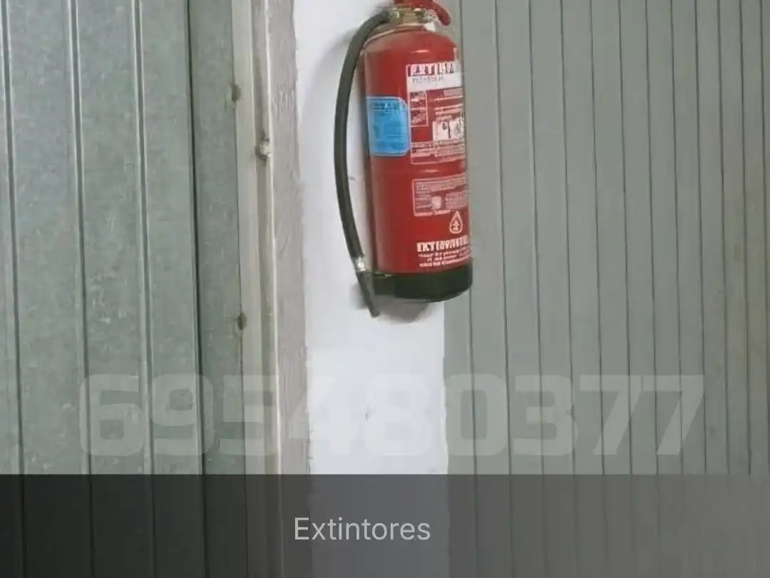Parking de Garaje en venta en Alicante / Alacant con Alarma