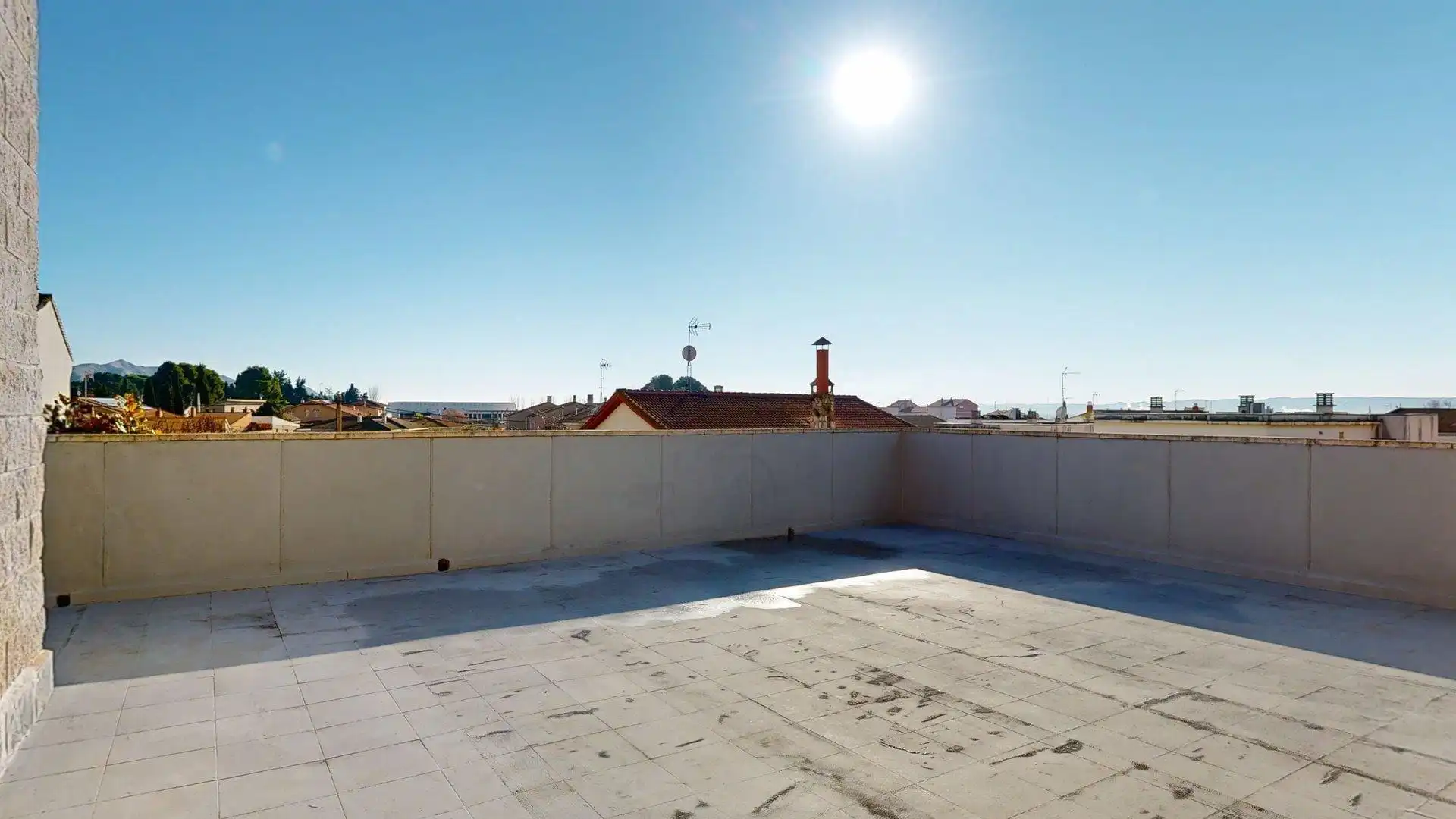 Terrasse von Haus oder Chalet zum Verkauf in Nuez de Ebro mit Klimaanlage, Heizung und Privatgarten