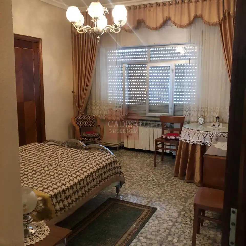 Habitación de Casa o chalet en venta en Santiago de la Puebla con Calefacción, Terraza y Trastero