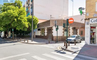 Vista exterior de Casa o xalet en venda en  Granada Capital amb Terrassa