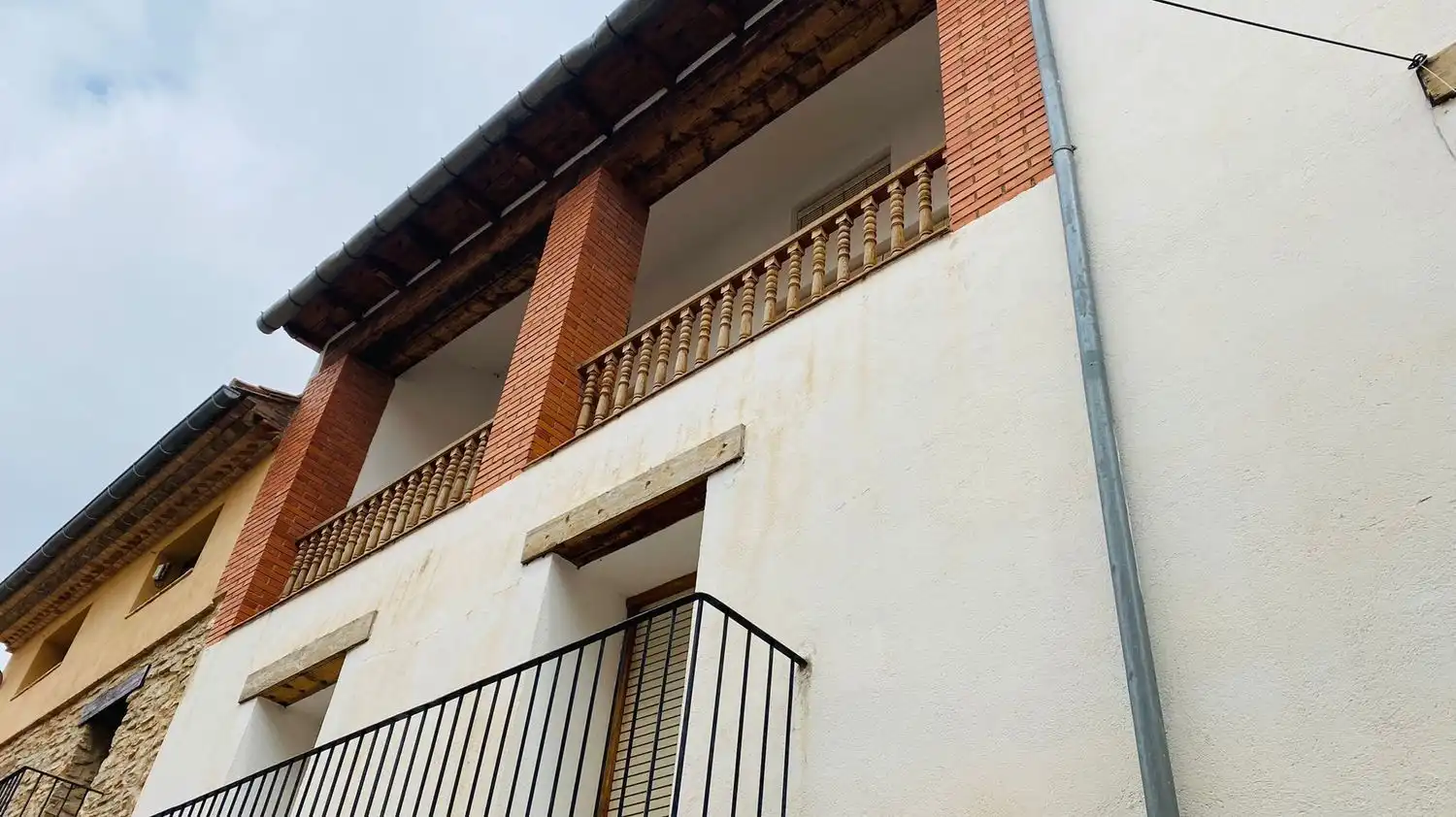 Exterior view of Houses for sale in Cinctorres  with Private garden, Terrace and Storage room