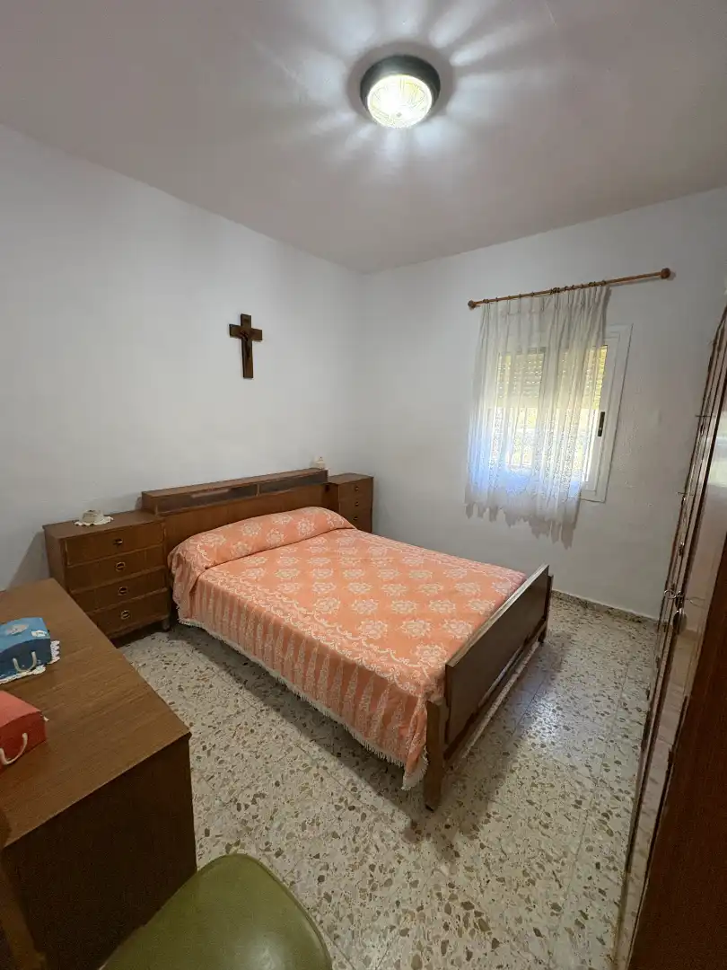Habitación de Finca rústica en venta en Onil con Jardín privado, Trastero y Piscina