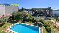 Jardí de Pis de lloguer en Castell-Platja d'Aro amb Aire condicionat, Terrassa i Moblat